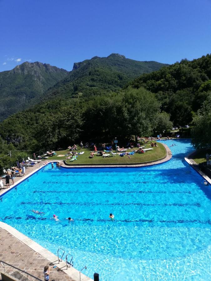 Attico With Big Terrace In Residence With Pool Valbrona Exteriér fotografie